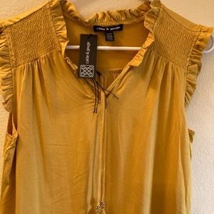 Women’s tank top. Zize M.